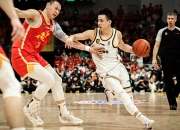 开云体育下载-年轻队员表现抢眼，球队士气高涨