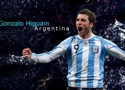 开云体育登录-铁血马竞打穿尤文防线，凯恩关键节点连击定江山—现代足球的战术博弈与决胜时刻