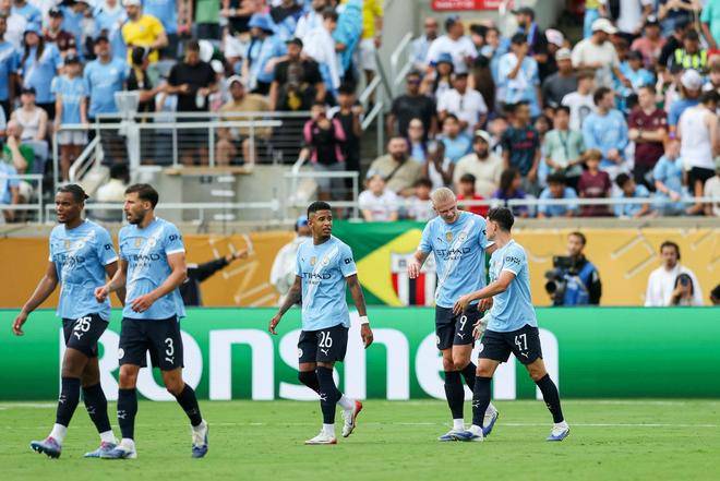 曼城豪取九连胜,瓜迪奥拉赞扬球员拼搏精神 曼城豪取九连胜,瓜迪奥拉赞扬球员拼搏精神