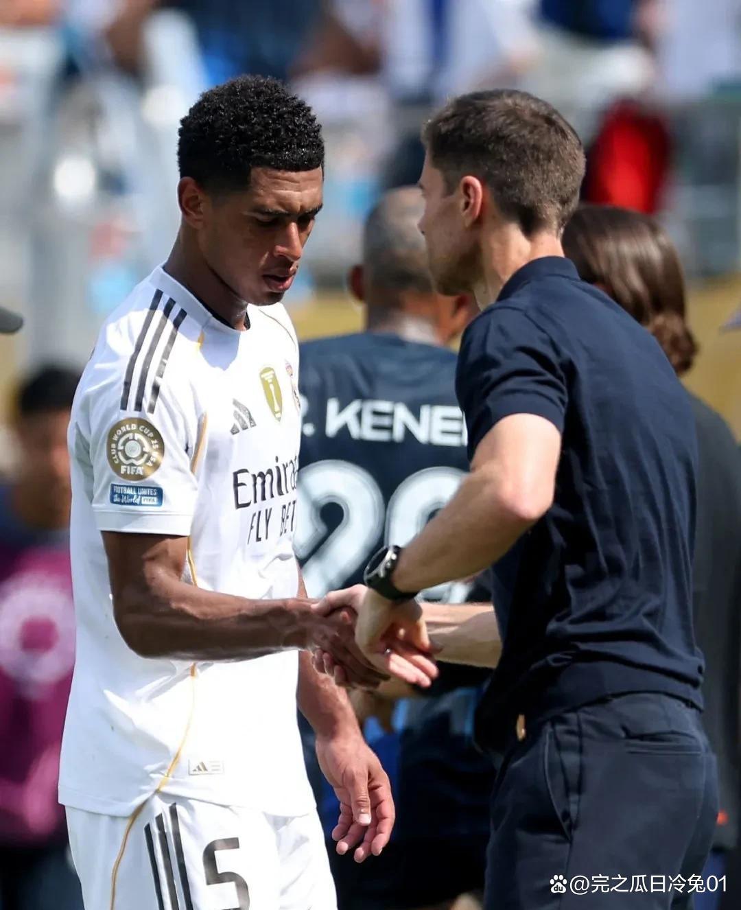 皇马战术设定不当,遭到对手反击 皇马战术设定不当,遭到对手反击