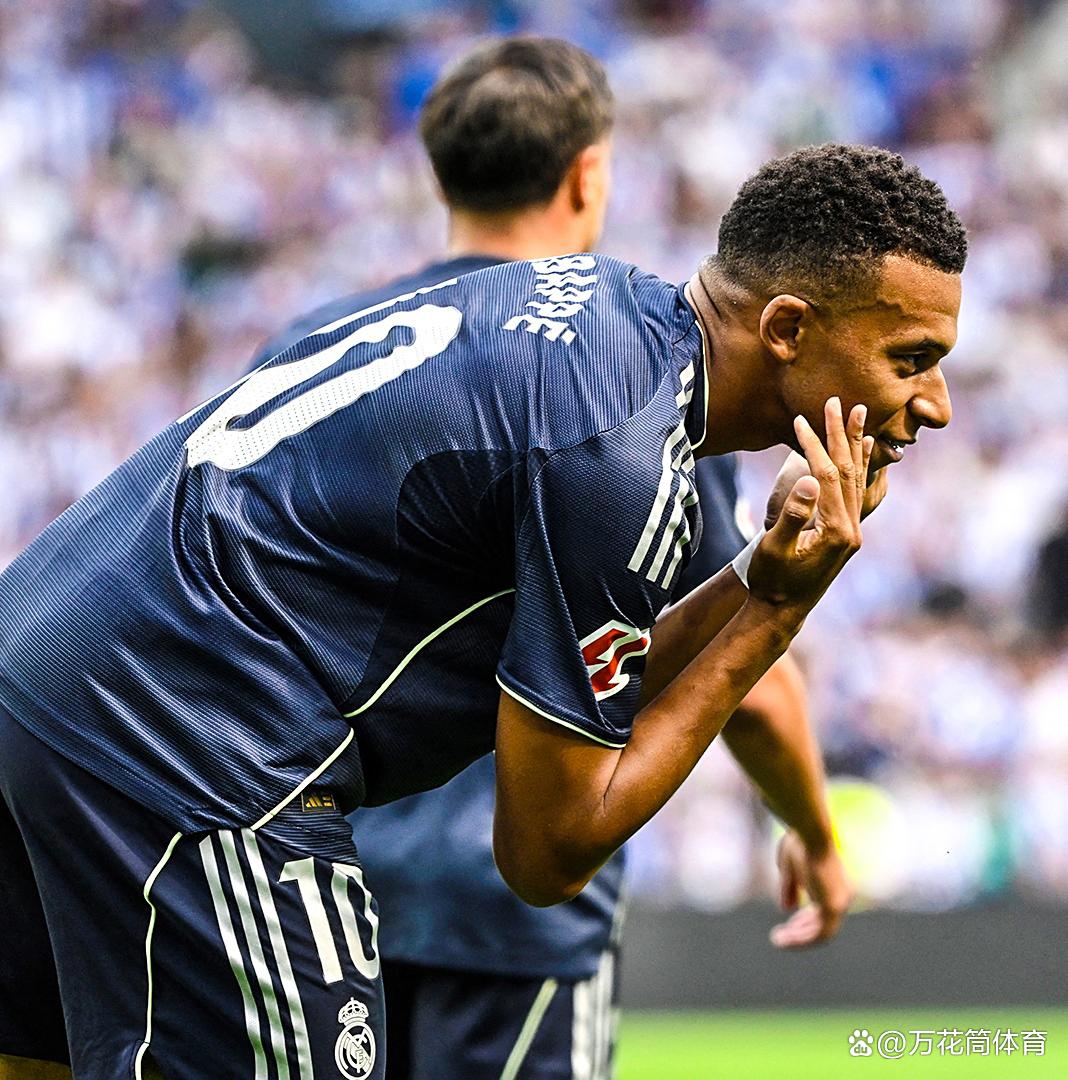 尤文图斯门将出色扑救,力保西甲榜首位置的简单介绍 尤文图斯门将出色扑救,力保西甲榜首位置的简单介绍