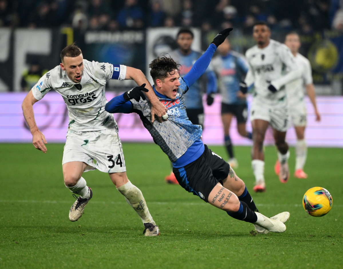 包含罗马主场大胜桑普多利亚,豪取三分的词条 包含罗马主场大胜桑普多利亚,豪取三分的词条