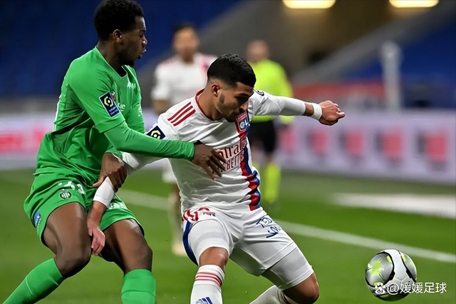 里昂客场不敌甘冈，连败告急