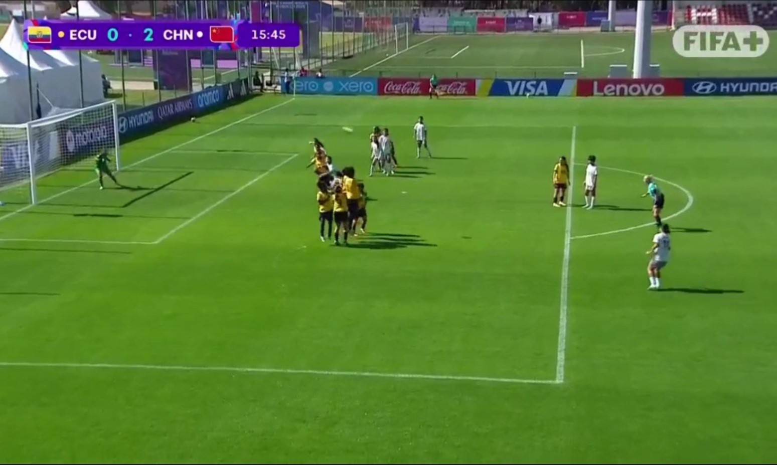 关于建业备战下一场比赛，教练组认真研究对手战术的信息