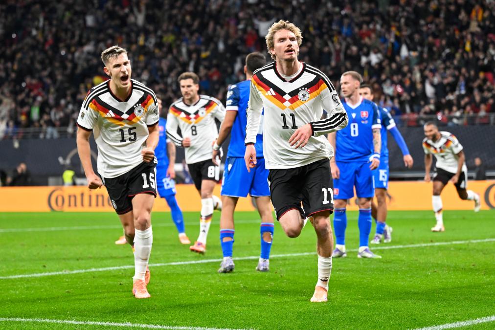 荷兰国家足球队晋级欧预赛决赛的简单介绍 荷兰国家足球队晋级欧预赛决赛的简单介绍