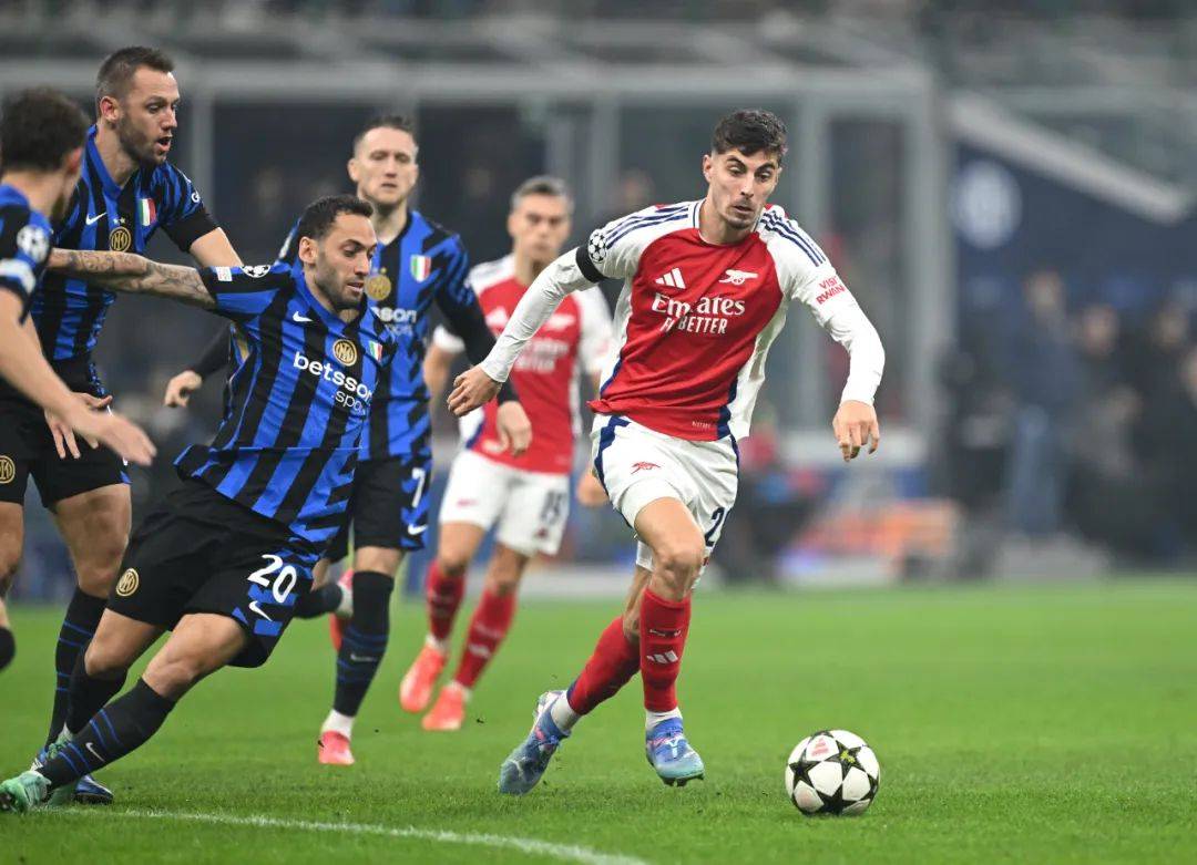 包含英格兰逆转国际米兰，哈弗茨关键制胜的词条