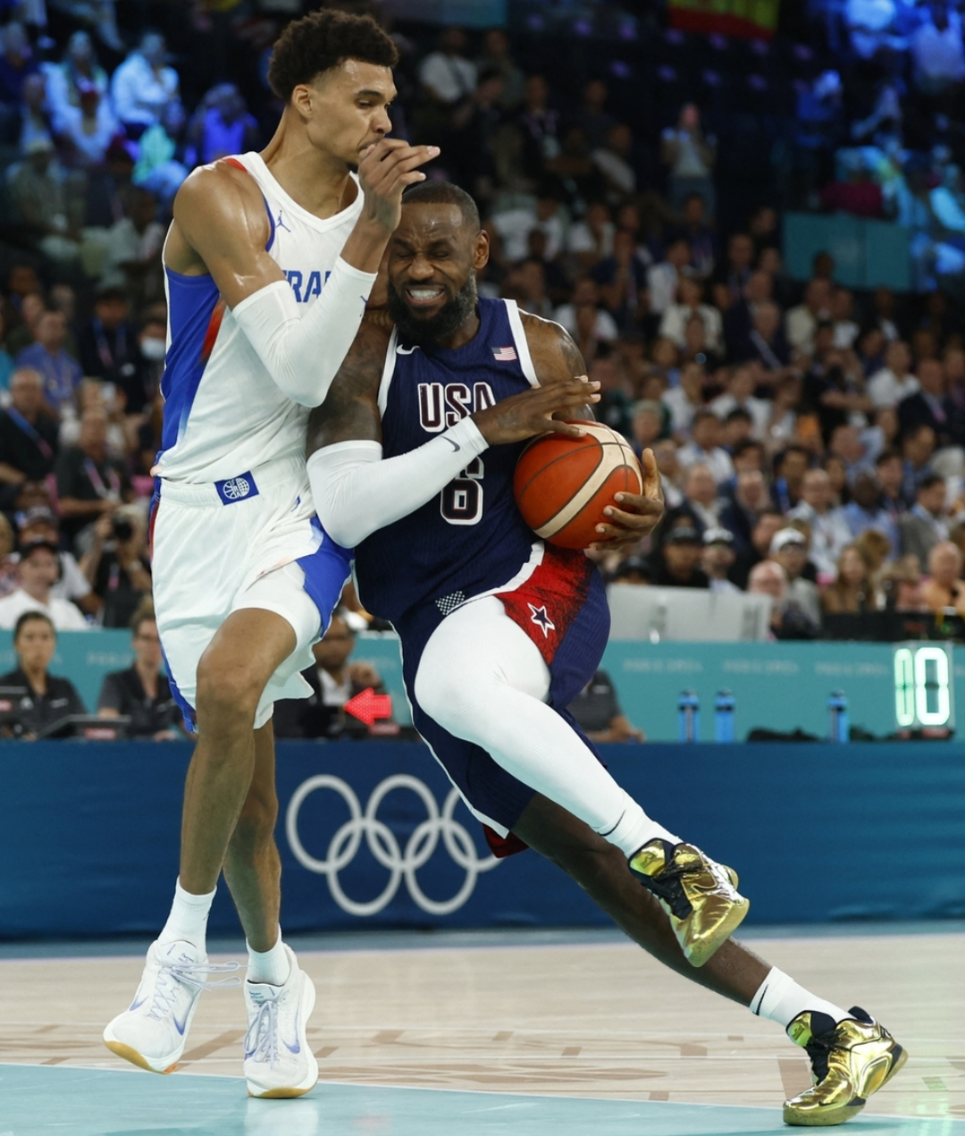 关于法国男篮力克猛龙，特雷杨一己之力扛起全队的信息